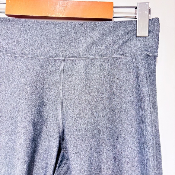 UNDER ARMOUR Grey compression leggings - Picture 8 of 9